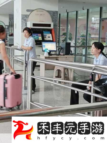 公交車檢票員用B檢票上車
