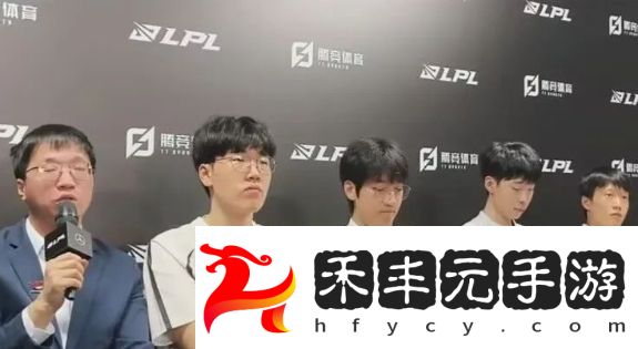 LPL上單選手Bin被前教練公開(kāi)批評(píng)，稱帶了他一年，連自己名字都記不住