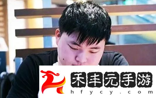 Uzi深夜直播自述壓力太大，稱十分努力但人氣不達標，工資都拿不到
