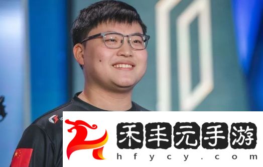 Uzi深夜哭窮要停播，身價過億住湯臣一品，網友：我都不配心疼他
