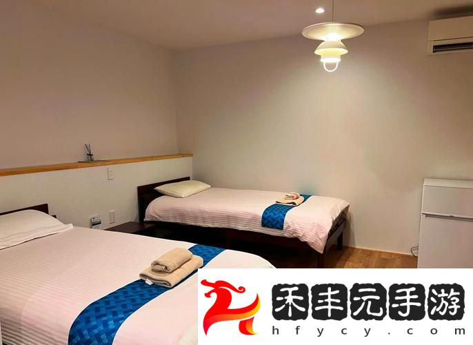 日本夫妻二人一起入住酒店