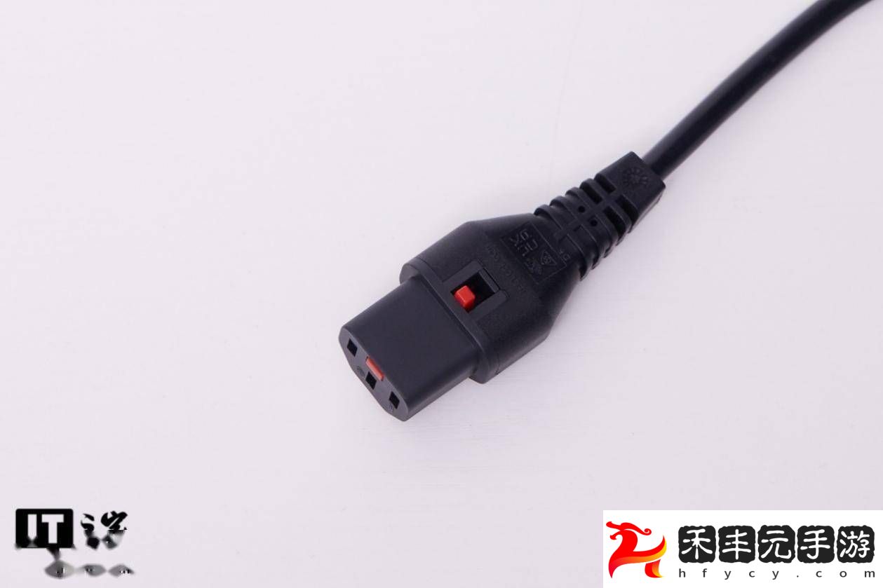 雷神黑武士Shark游戲主機